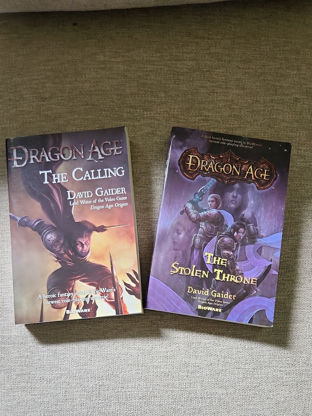 New Set of Two DRAGON AGE  - THE CALLING and THE STOLEN THRONE Soft Cover